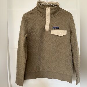 Patagonia Quilted Pullover in Brown and Cream